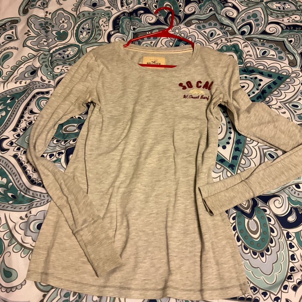 Long sleeve hollister shirt